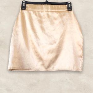 BOOHOO | Gold Satin Mini Skirt
